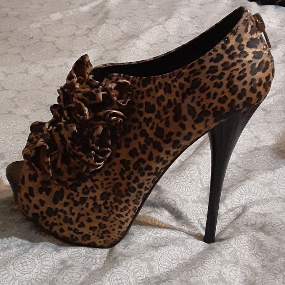 Qupid heels cheetah